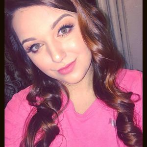 Meet your Posher, Gwen